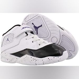 Jordan Kids Unisex Black/White Sneakers Size 4C US